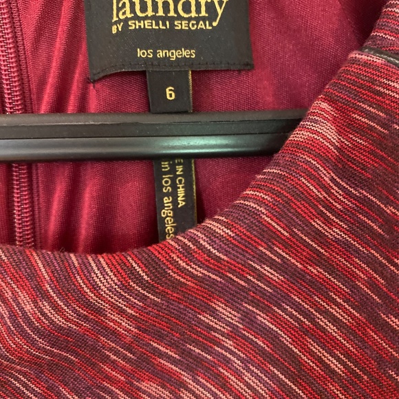 Burgundy work evening dress - Picture 3 of 3